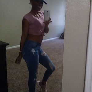 Meet your Posher, Bae